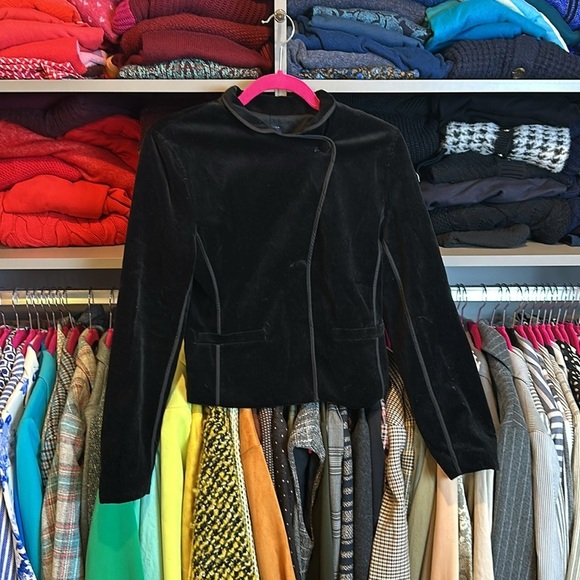 GAP black velvety blazer size 2 - Picture 3 of 4